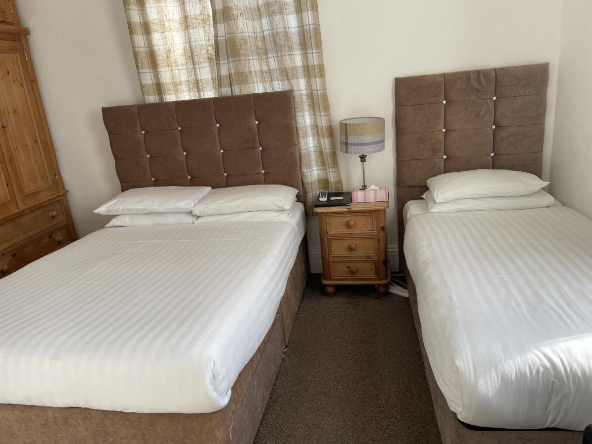 Triple Room,1730071024:JPEG